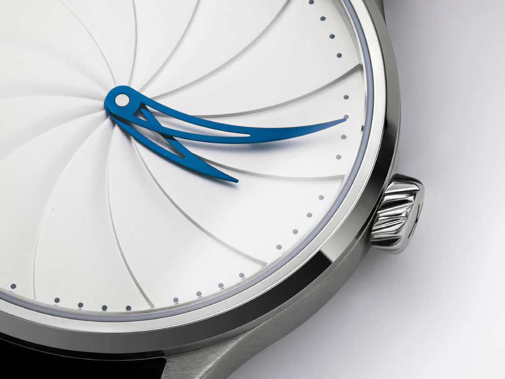 Cyclone-White_dial