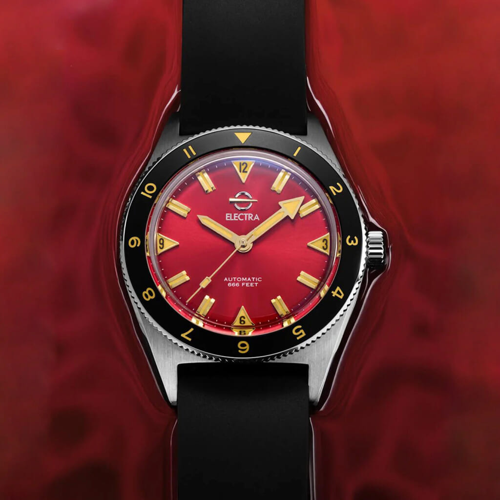DASHING-RED