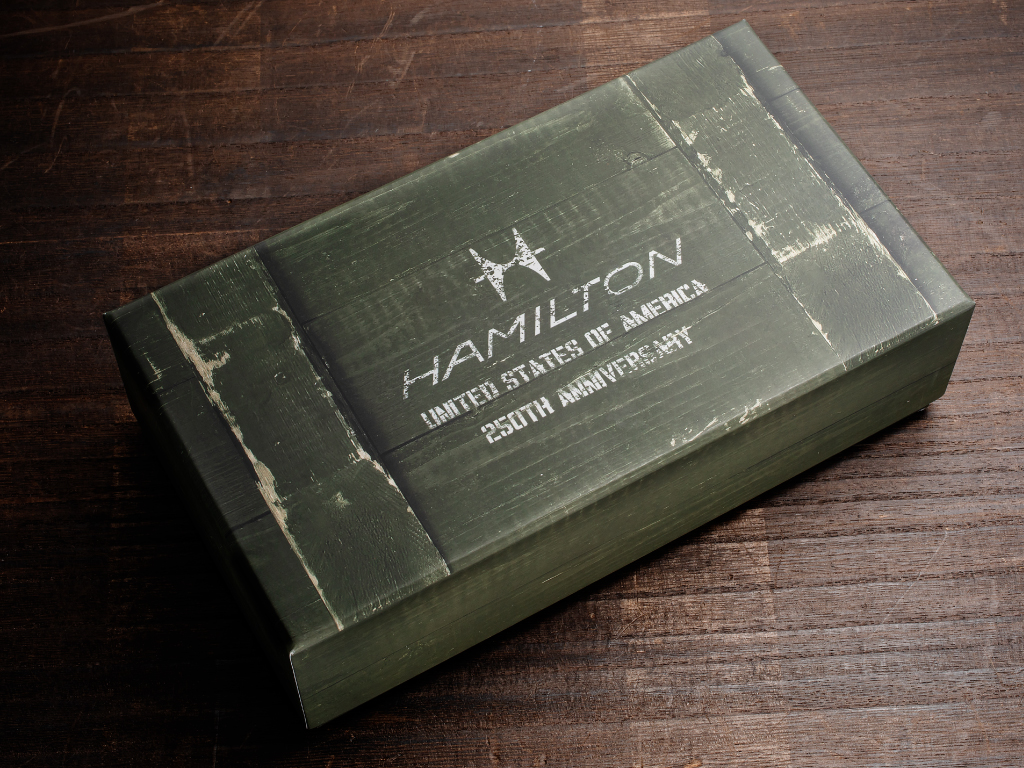 H69399932Box