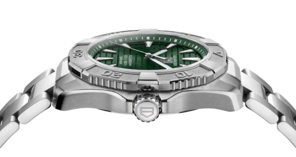 TAG Heuer（タグ・ホイヤー） アクアレーサー プロフェッショナル ソーラーグラフ コレクション