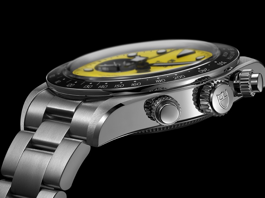 TUDOR（チューダー） ブラックベイ クロノ 39 “バンブルビー”