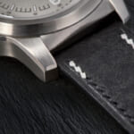 Vespera-Grey_case
