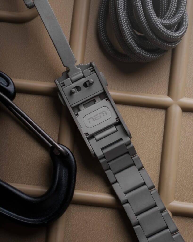 NODUS watches（ノダス・ウォッチ） Sector II Field Titanium