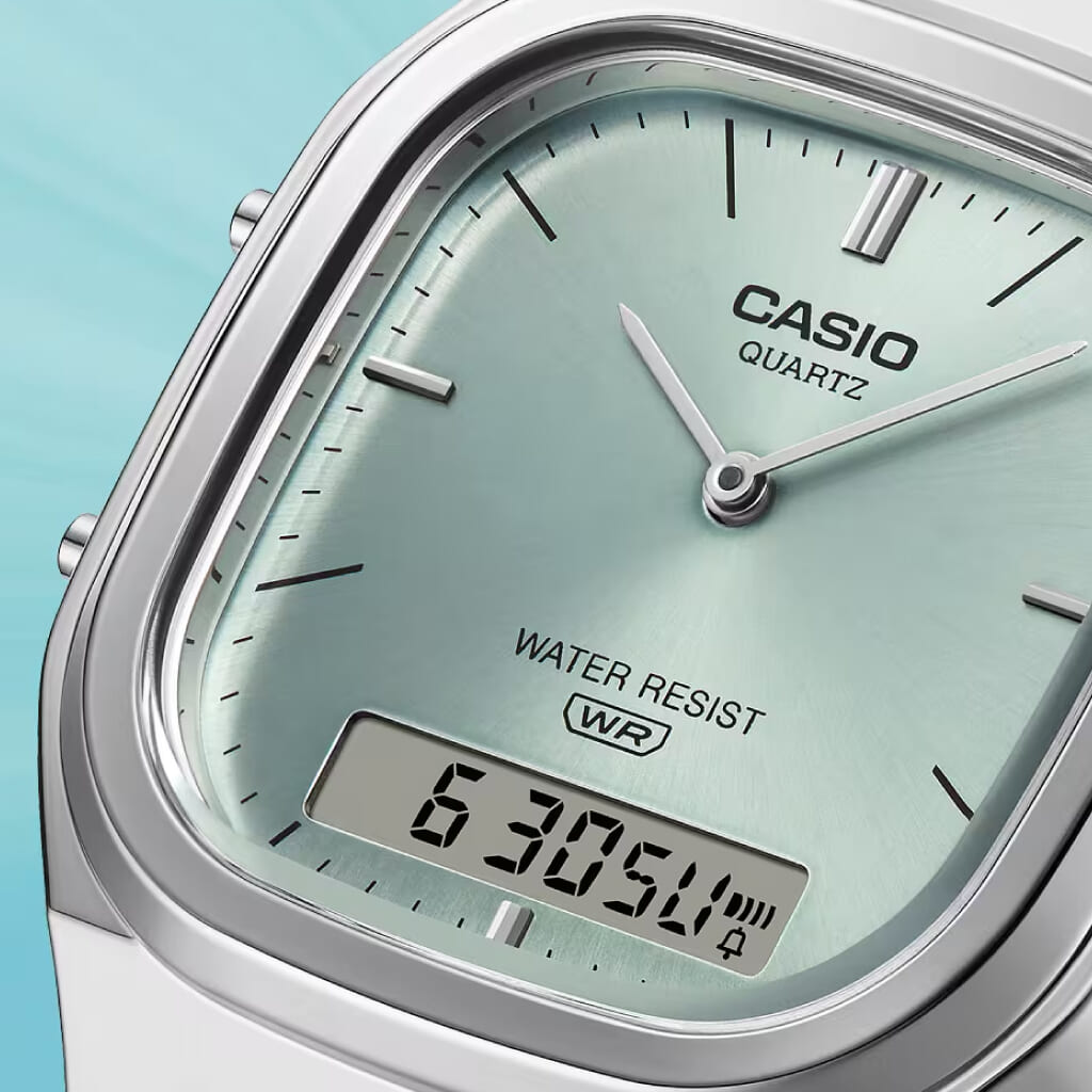 AQ-240E-2AJF_dial