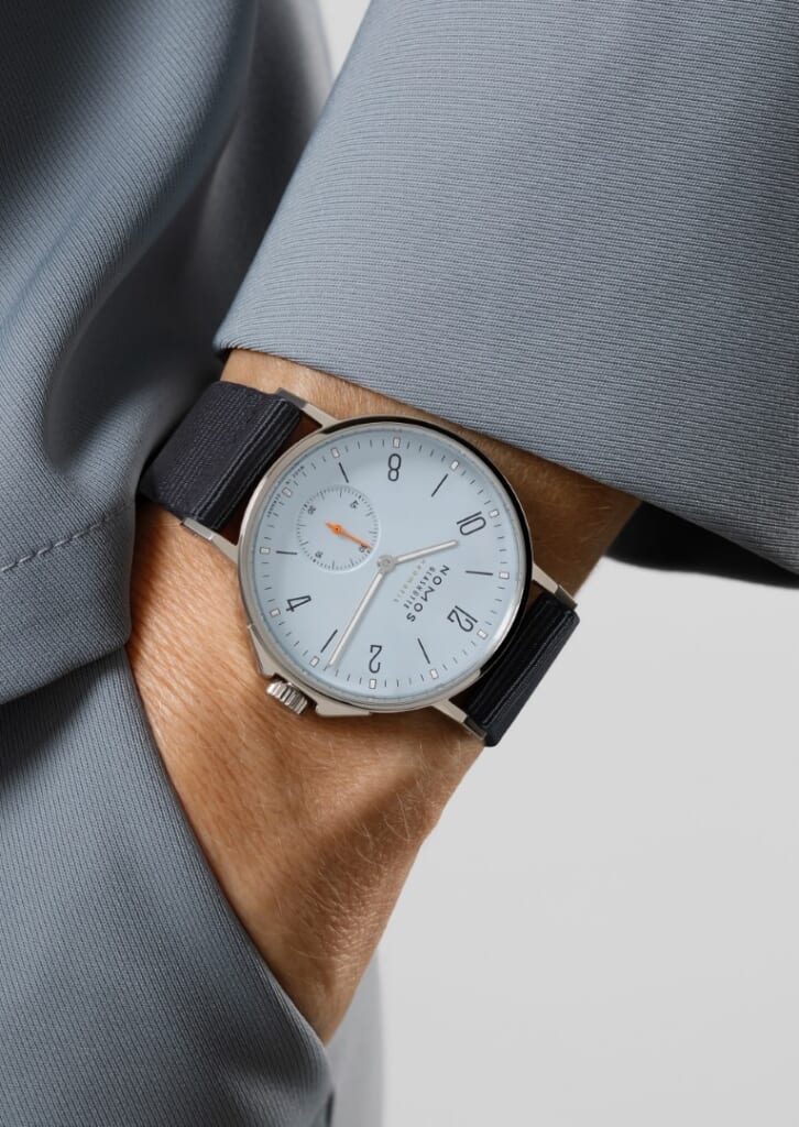 NOMOS GLASHÜTTE（ノモス グラスヒュッテ） アホイ ネオマティック スカイ＆サンド