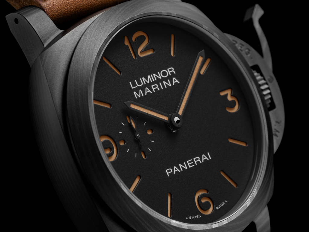 PAM01707_case