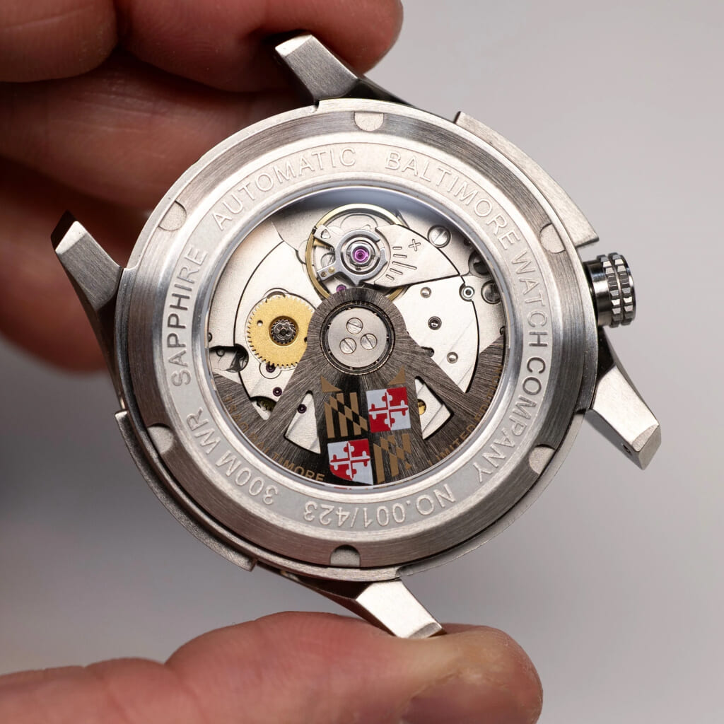 Torsk-Diver-Pro-GMT-39-_caseback