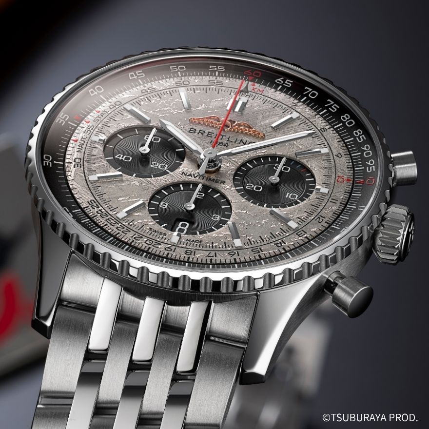 BREITLING（ブライトリング） ナビタイマー B01 クロノグラフ 43 ウルトラマン リミテッド