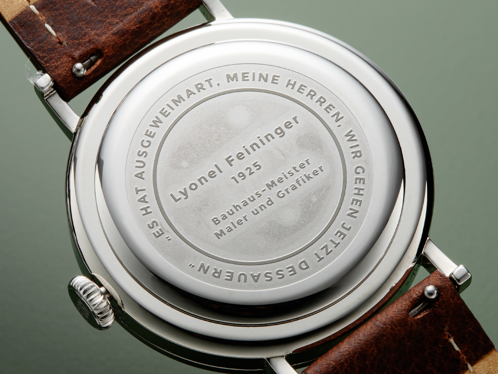 DESSAU-1925_back