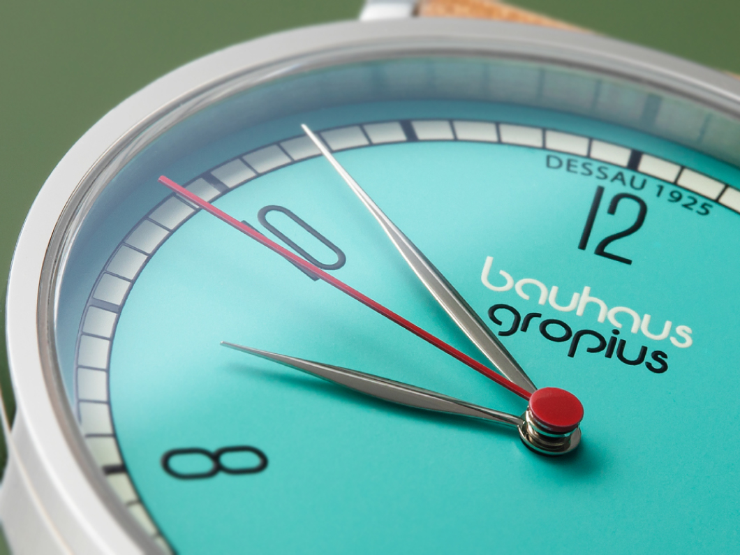 bauhaus-walter-gropius_Top