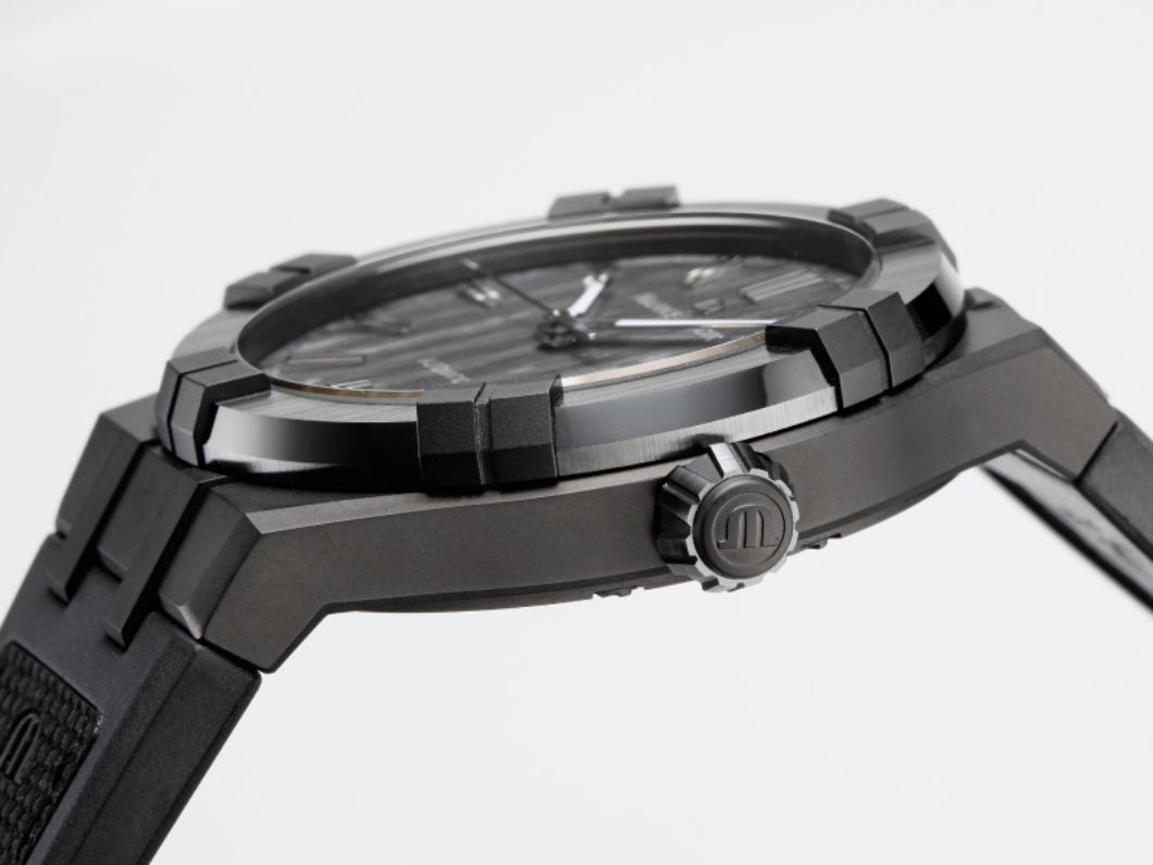 モーリス・ラクロア AIKONIC（アイコニック）