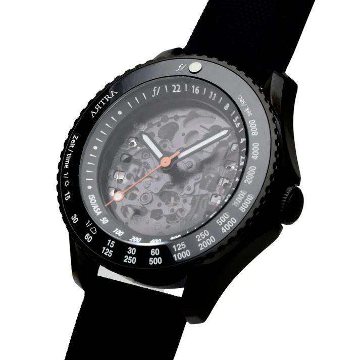 Artra Designs_03dial