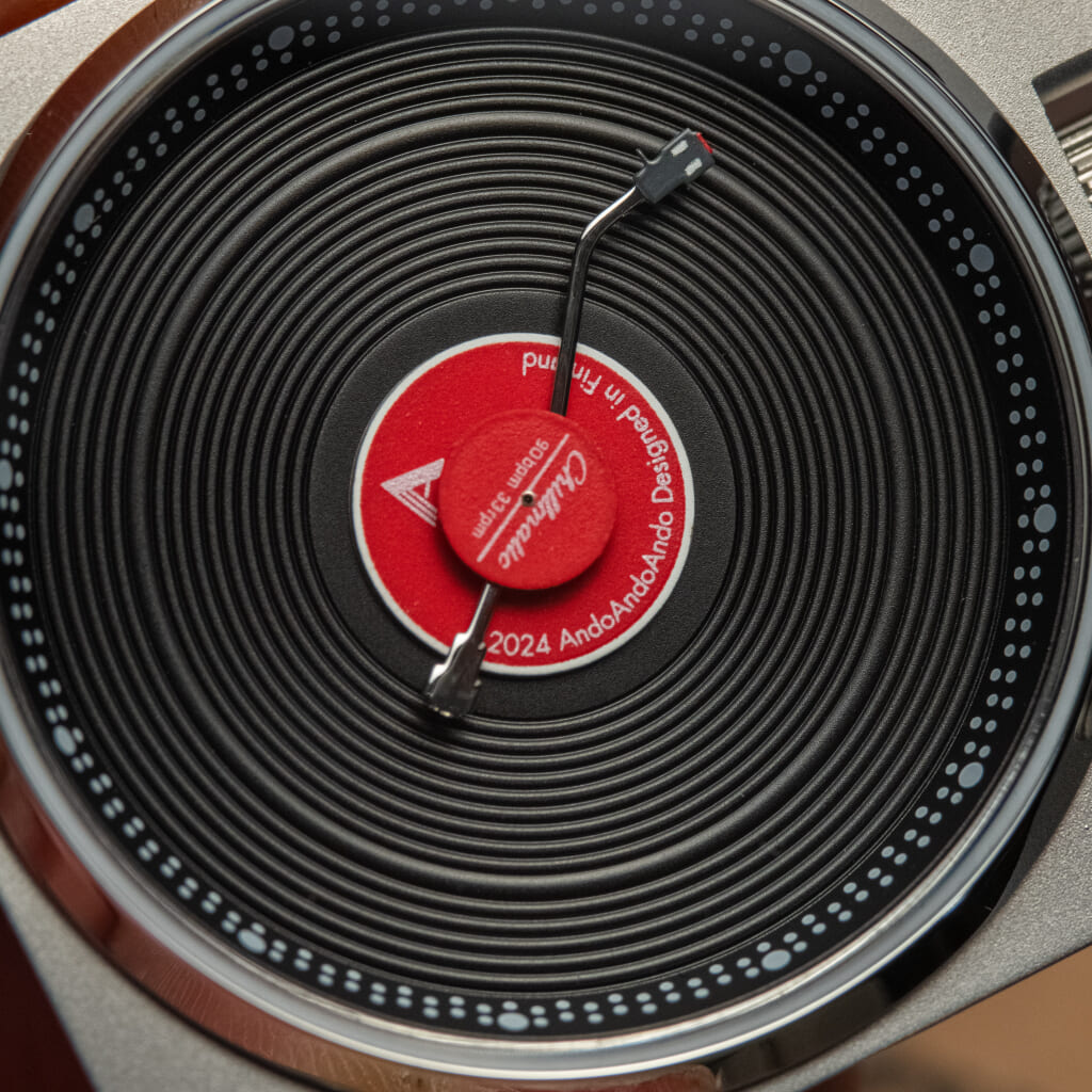 Vinyl-Record-Automatic_dial